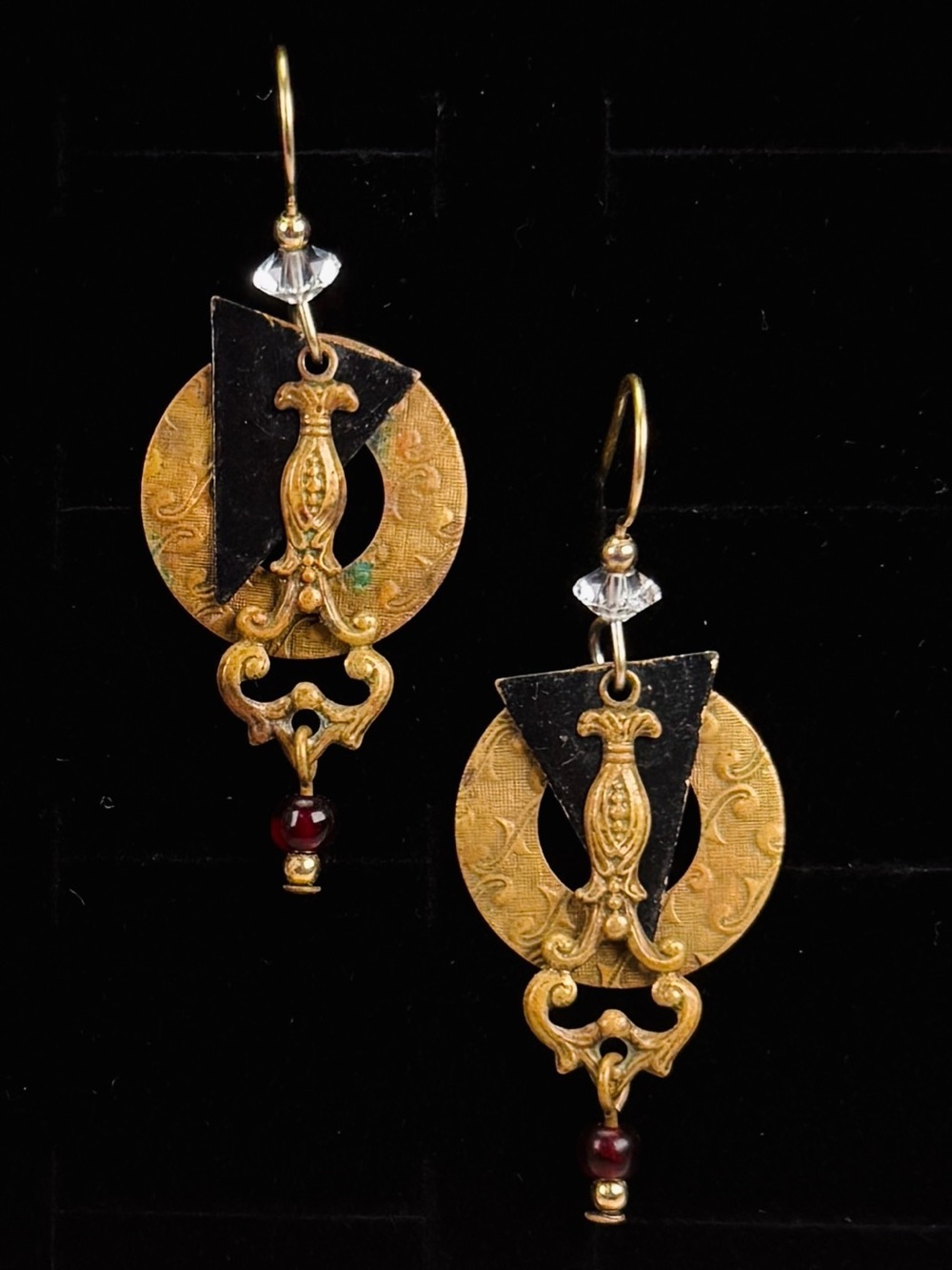 Vintage bohemian chic, lightweight aged brasstone pierced layered earrings